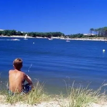T1 A 50m Du Avec Piscine, Salle De Jeux Et Parking, Ideal Famille/amis - Fr-1-379-63 Vieux-Boucau-les-Bains